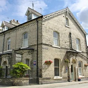 4* Guest house Bowen House